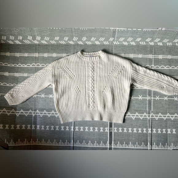 For the Republic Cream Sweater Size M - Picture 2 of 4